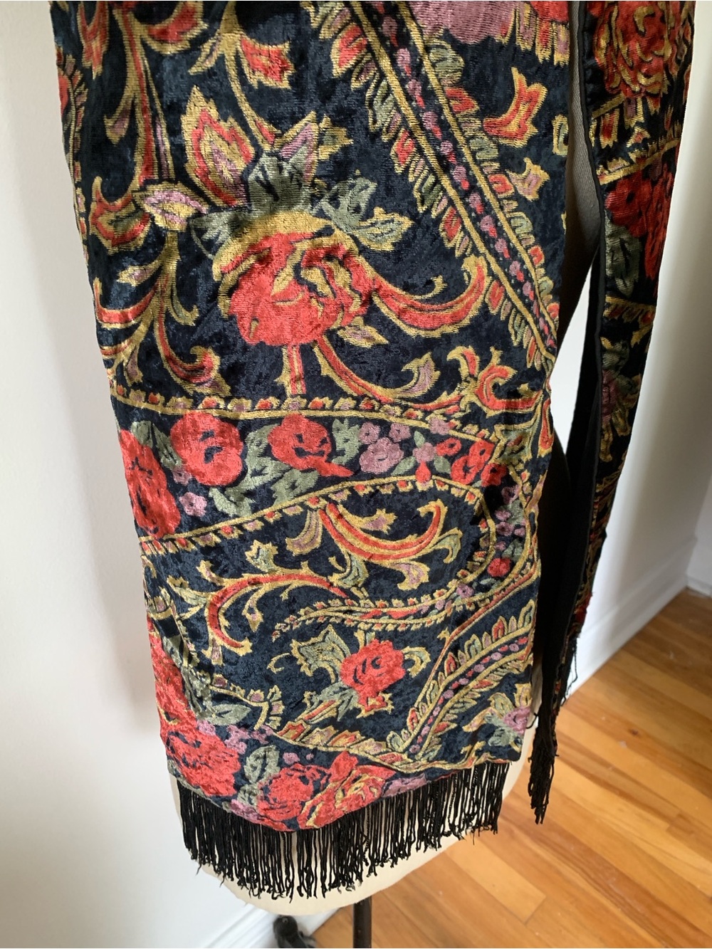 Velvet Roses Fringed Scarf - Picture 2 of 5